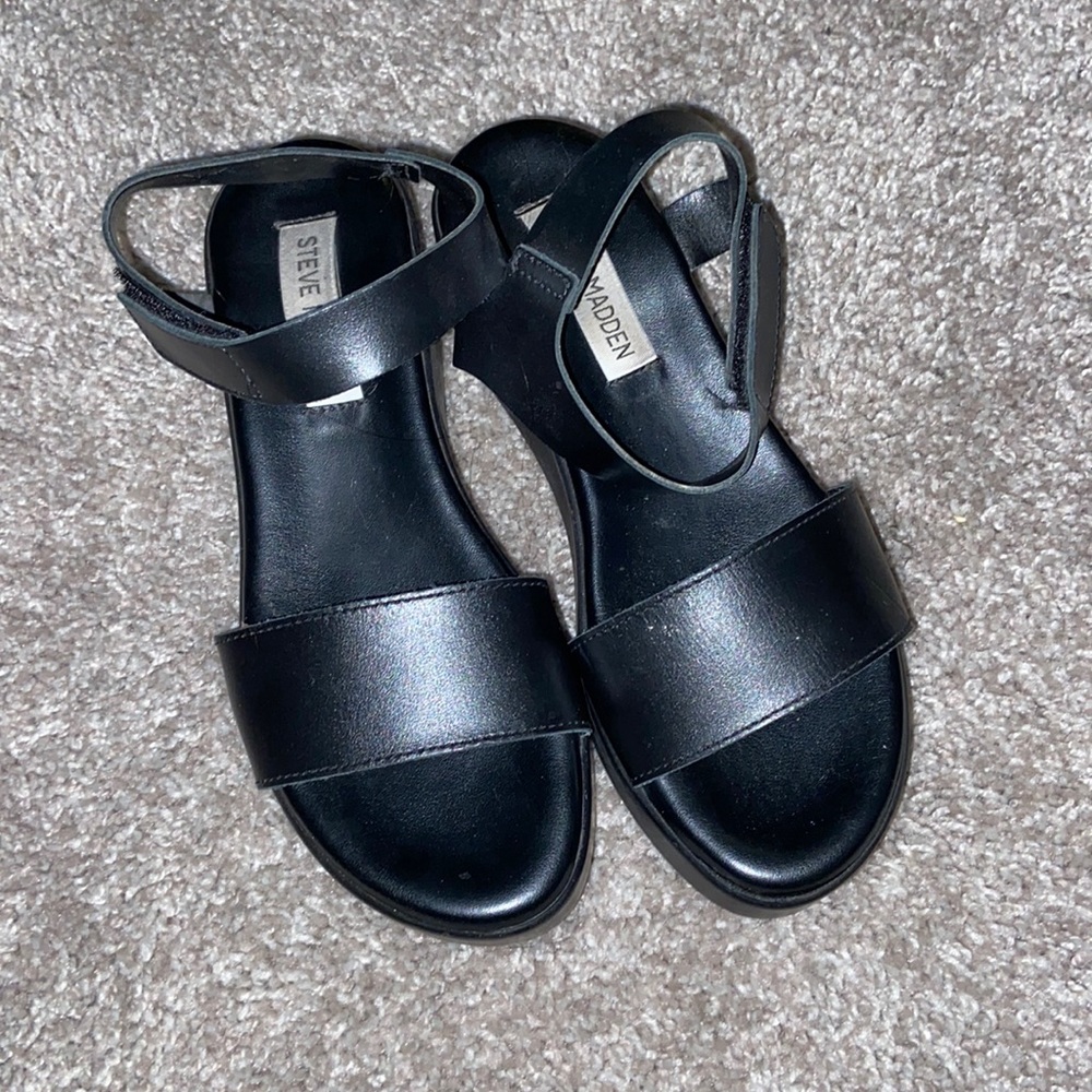 Steve Madden platform sandals